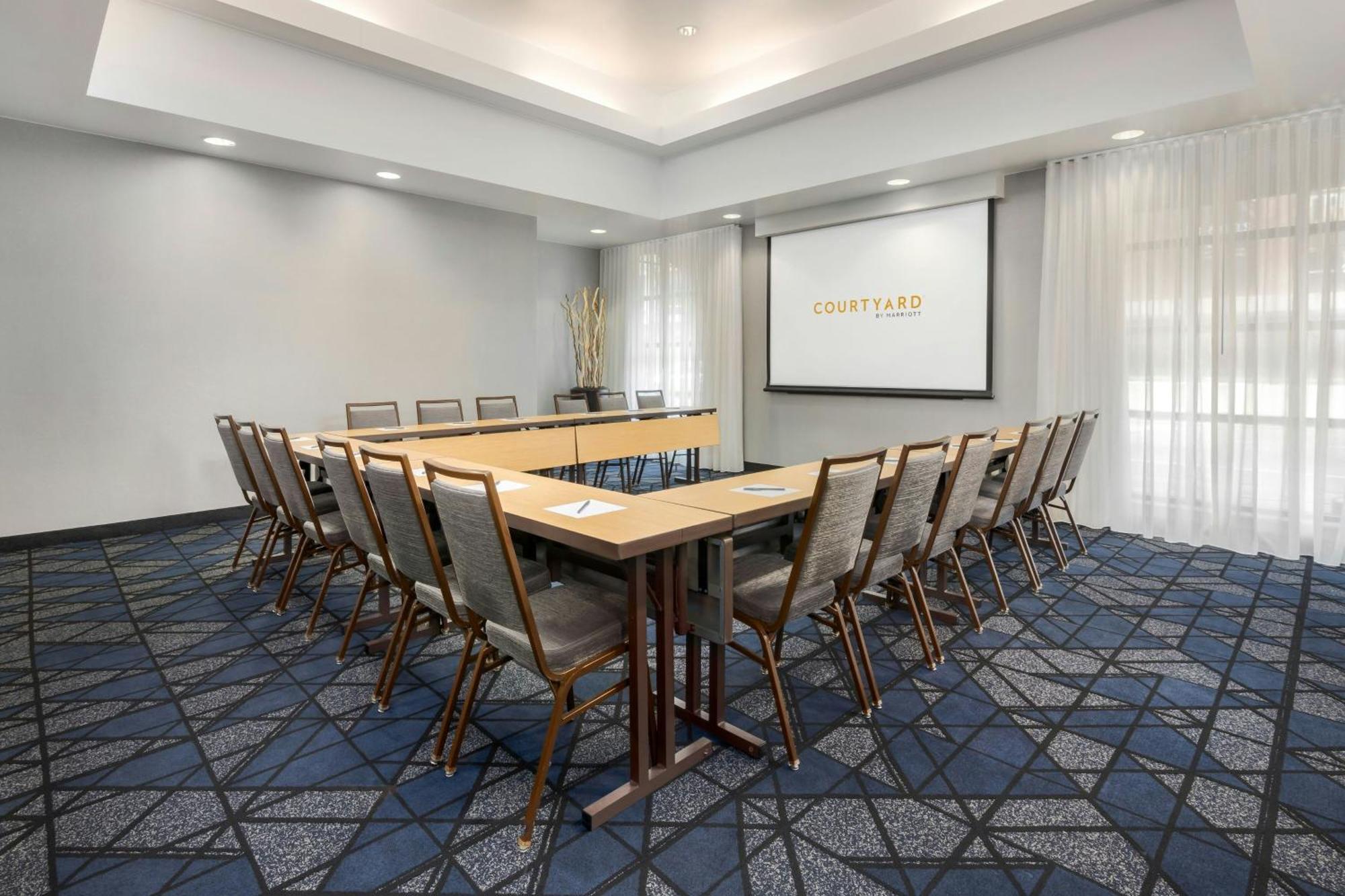Courtyard By Marriott Chattanooga Downtown Ngoại thất bức ảnh