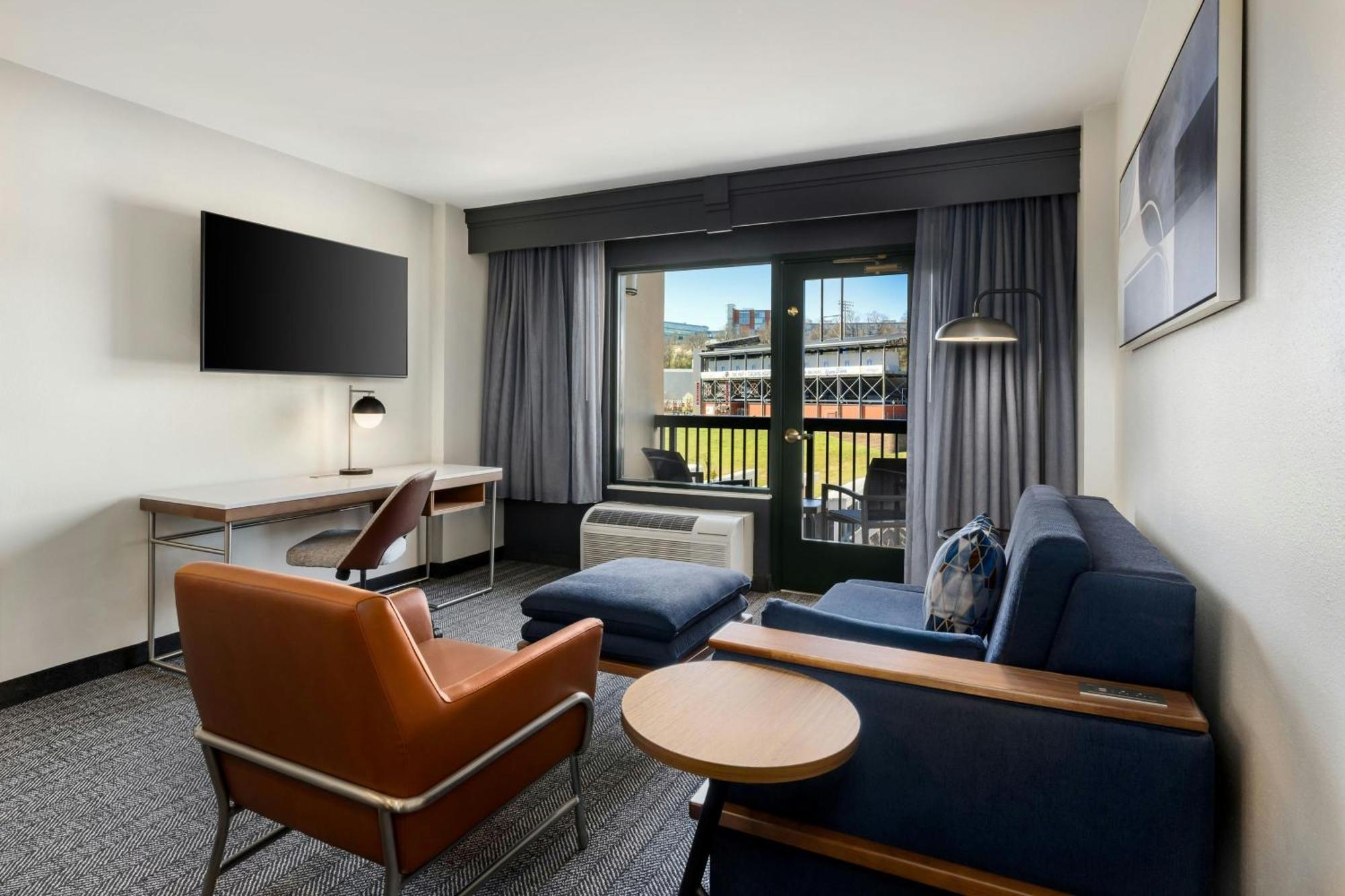 Courtyard By Marriott Chattanooga Downtown Ngoại thất bức ảnh